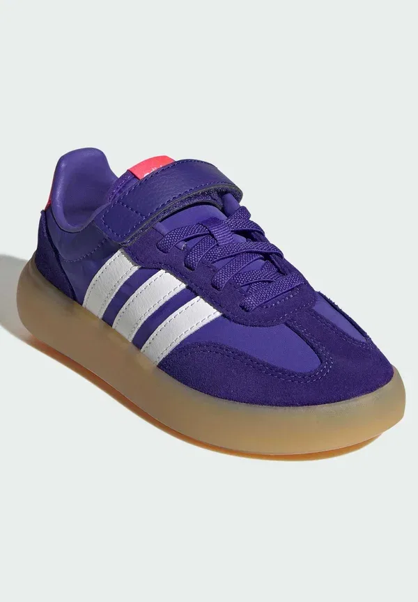 Кроссовки Barreda decode унисекс Adidas Performance, белый/фиолетовый — фото 2