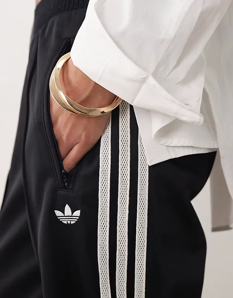 Спортивные брюки Adidas Originals Firebird с вязаными деталями, черный — фото 4