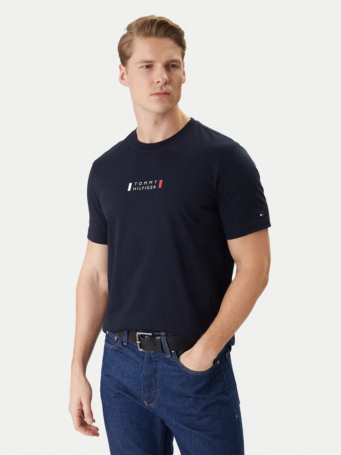 Мужская футболка стандартного кроя Brand Love Small Center Tee Tommy Hilfiger, темно-синий