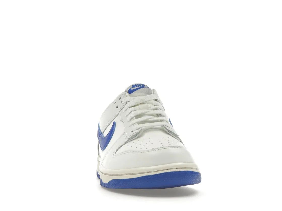 Детские кроссовки с классическим дизайном Nike Dunk Low Nike, Summit White/Hyper Royal — фото 2