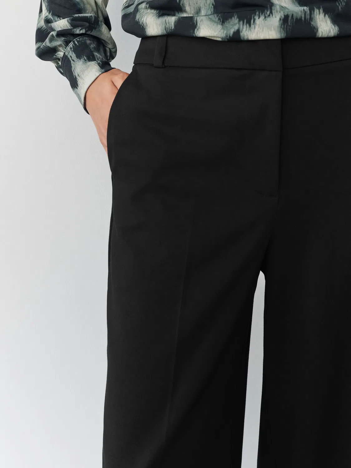 Брюки широкие прямые, модель Tailored Trousers Next, черный — фото 4