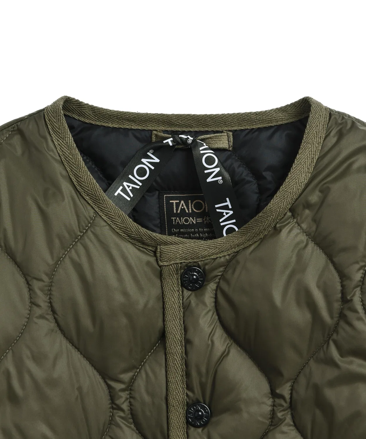 Детский жилет с утеплителем из пуха, с кнопками, модель Military Crewneck Button Down Vest TAION, Olive — фото 3