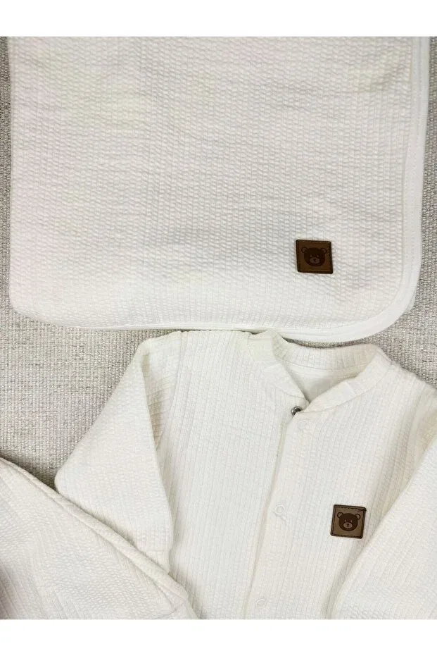 Детский комбинезон для новорожденных из хлопка 100% Cotton Baby Booties Romper Set & Blanket Babytex, White — фото 2