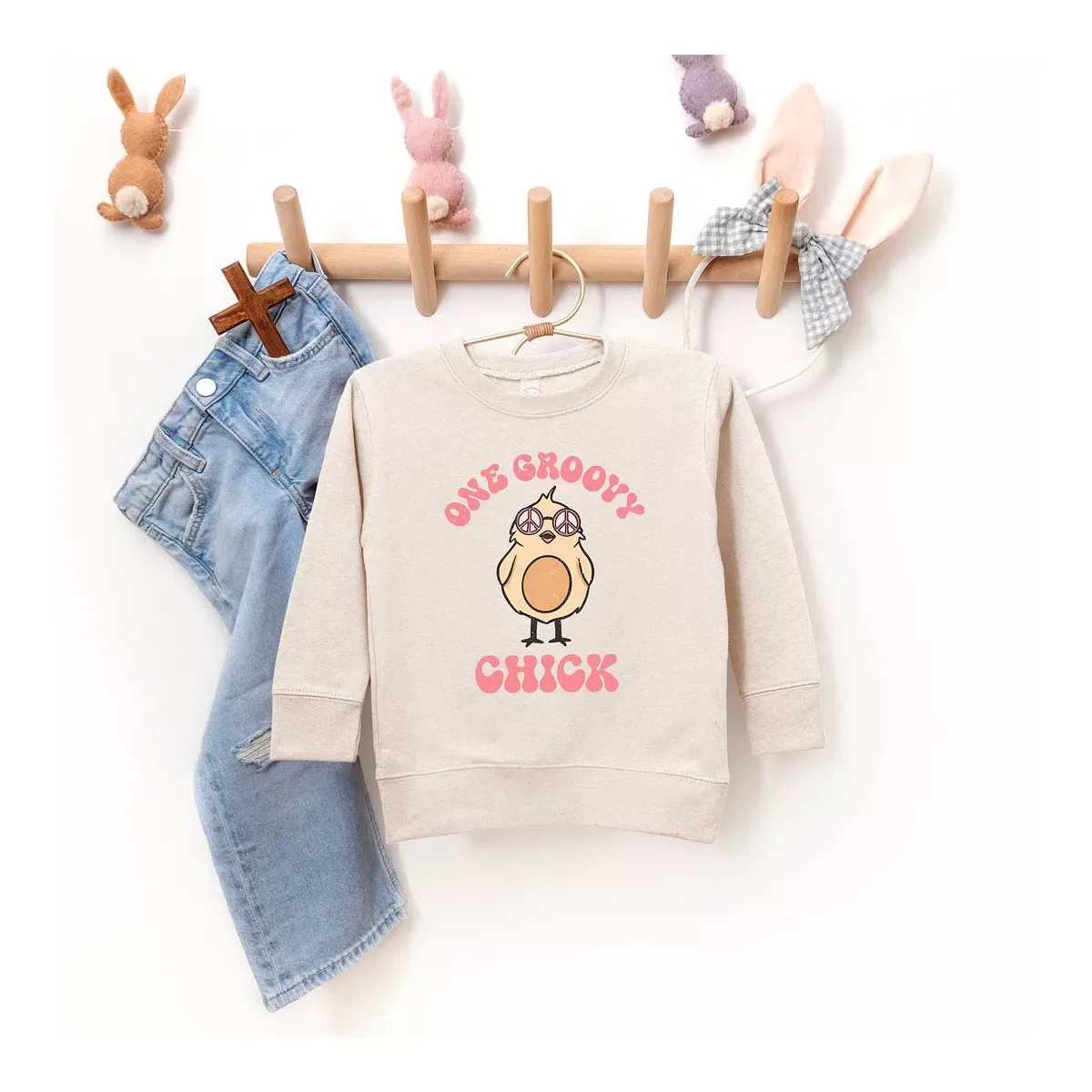 Детский свитшот с принтом One Groovy Chick The Juniper Shop, Natural — фото 2