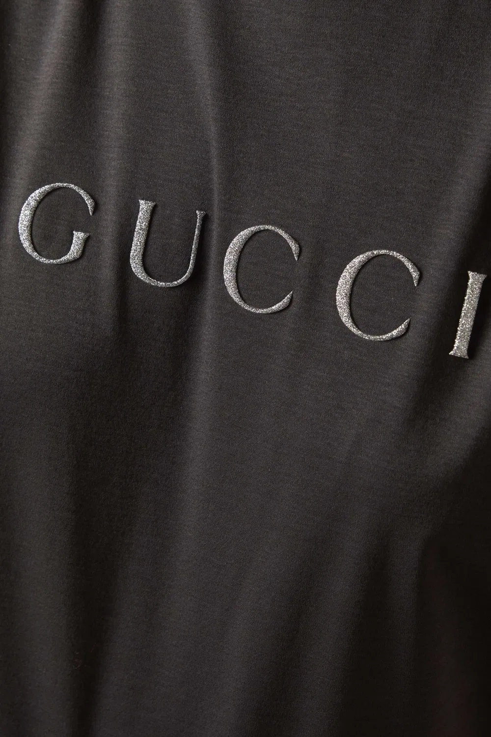 Футболка с блестящим логотипом Gucci — фото 4