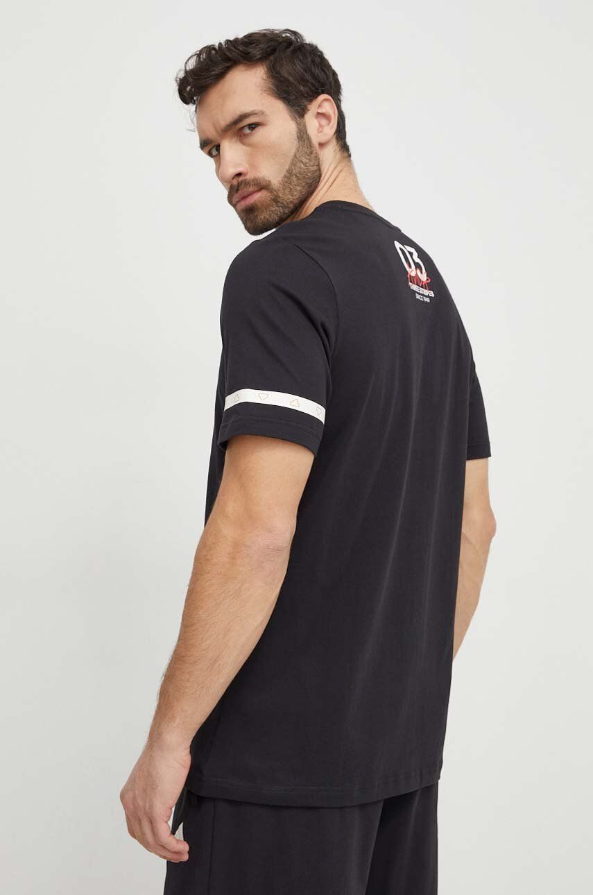 

Хлопковая футболка adidas, черный