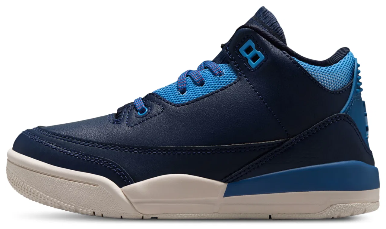 Детские кроссовки для мальчиков с кожаным верхом Jordan Retro 3 Jordan, Blue/Black/Red — фото 4