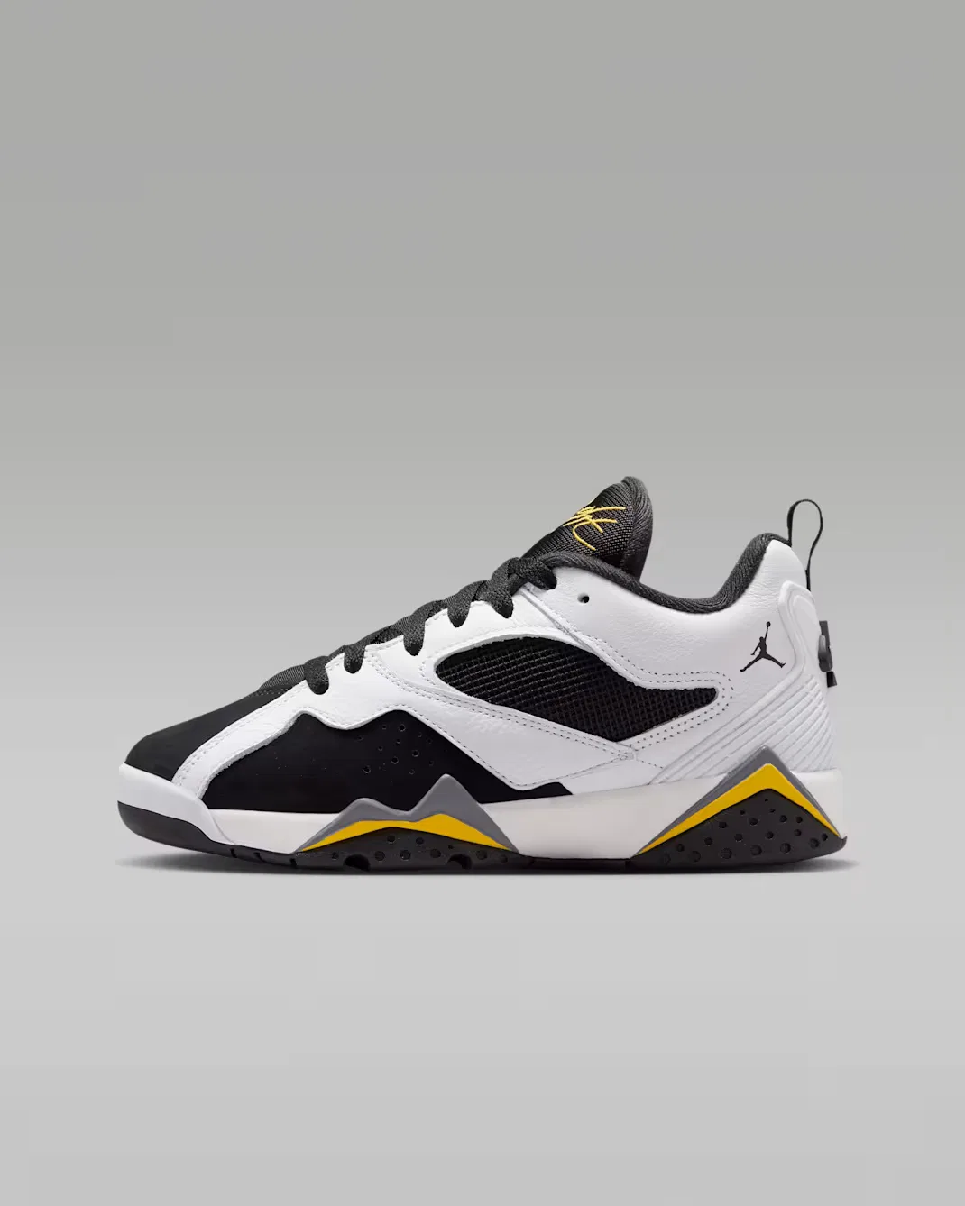 Кроссовки для детей постарше Air Jordan MVP 92, White/Black/Dark Blue Grey/Tour Yellow