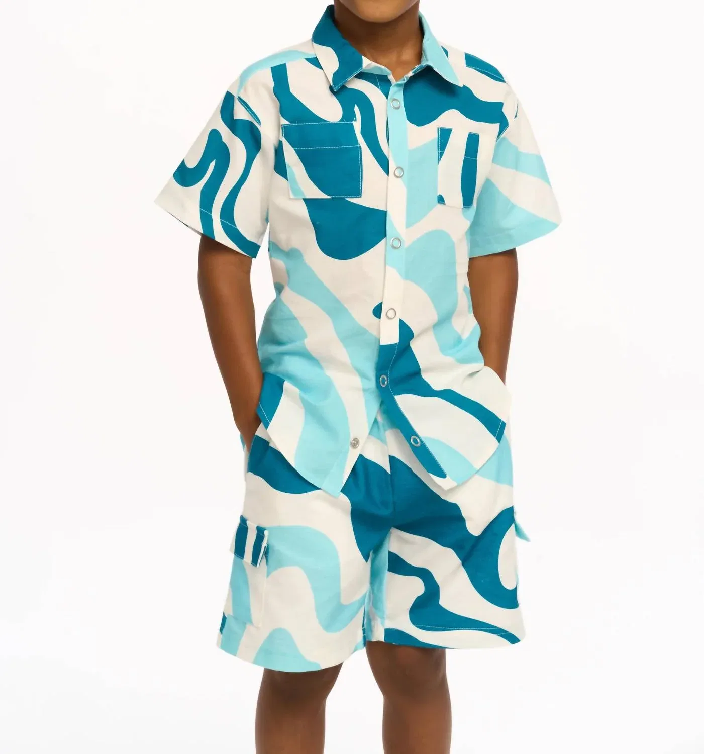Детская футболка для мальчиков с коротким рукавом с принтом Wavy Stripe Chaser, Coco Milk — фото 2