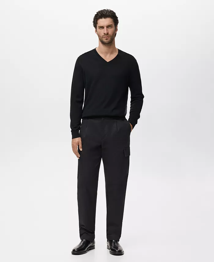 

Мужской свитер с V-образным вырезом из мериносовой шерсти Mango, черный