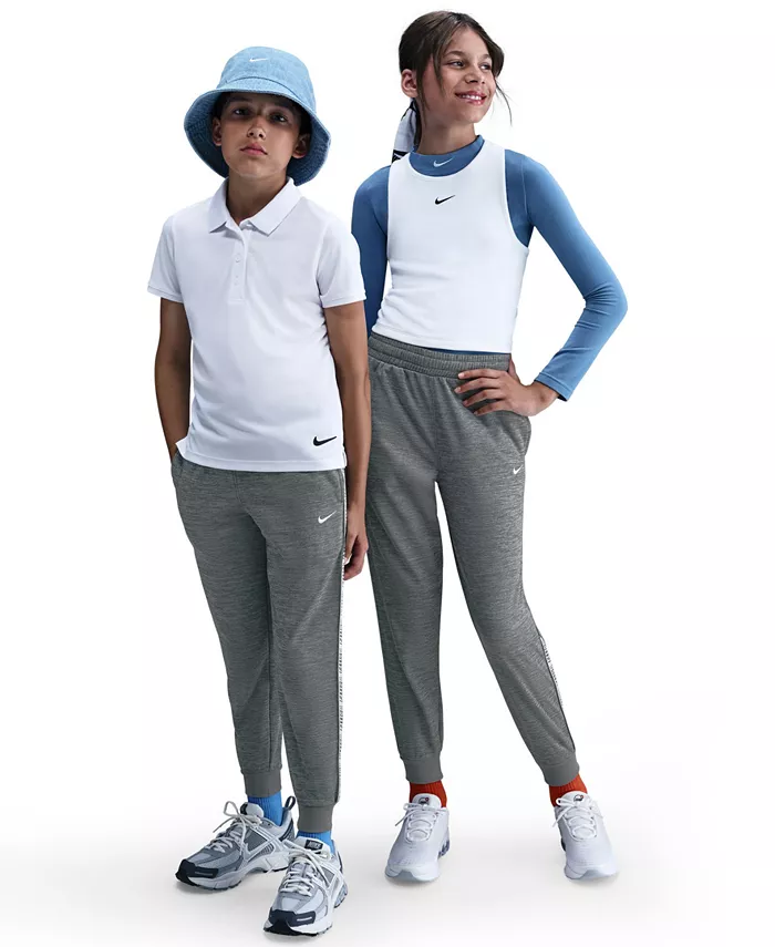 

Большие детские спортивные брюки Club Lightweight Joggers Nike, серый