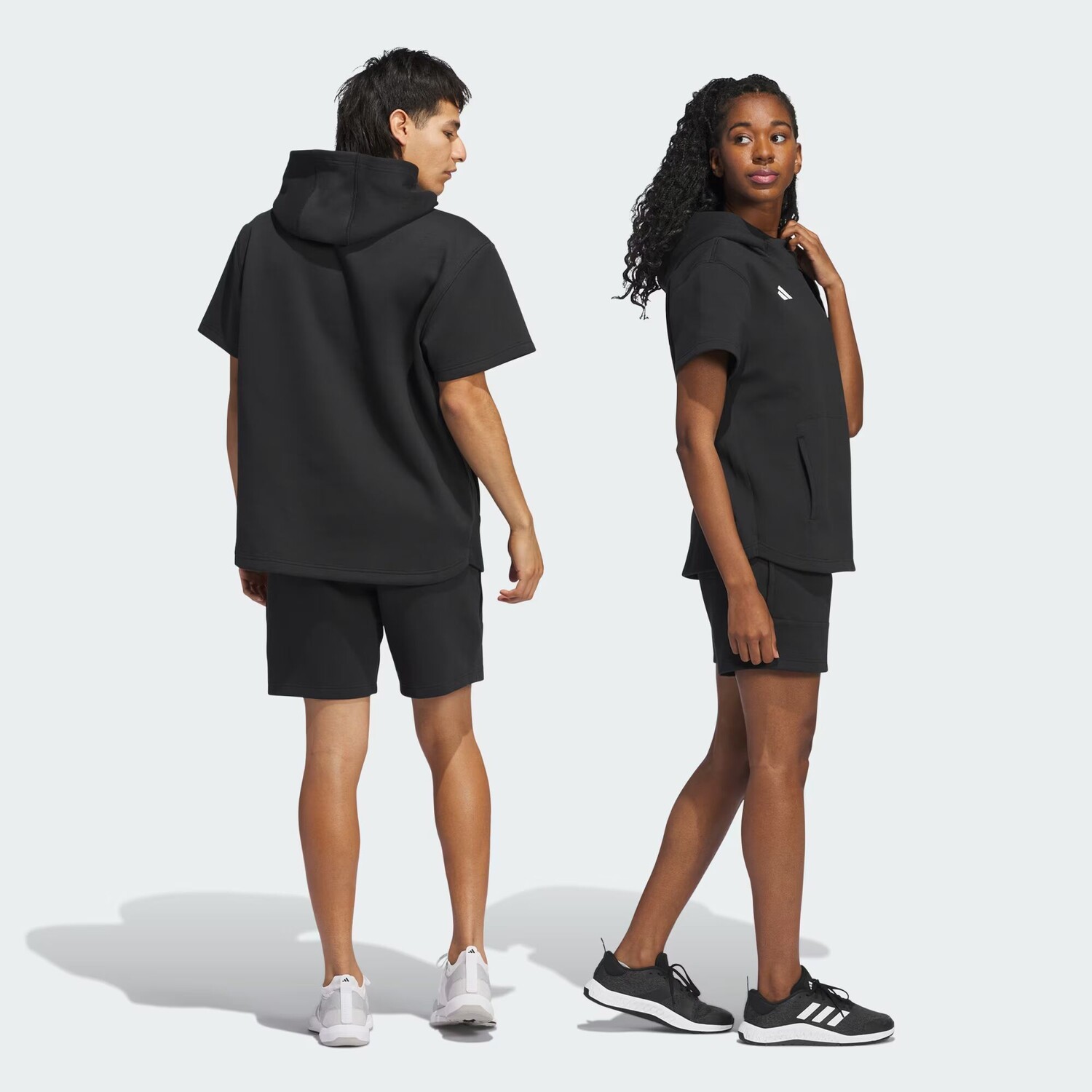 Толстовка с короткими рукавами Dugout (гендерно-нейтральная) Adidas, цвет Black — фото 2