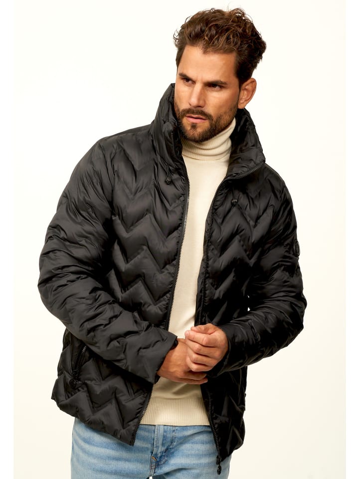 

Стеганая куртка - с воротником-стойкой, как зимняя куртка, пуховик черного цвета. SOULSTAR