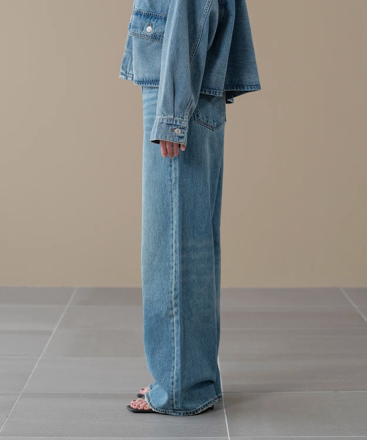Женские джинсы свободного кроя с высокой посадкой Cinch Wide Leg Levi's, Indigo Blue — фото 2