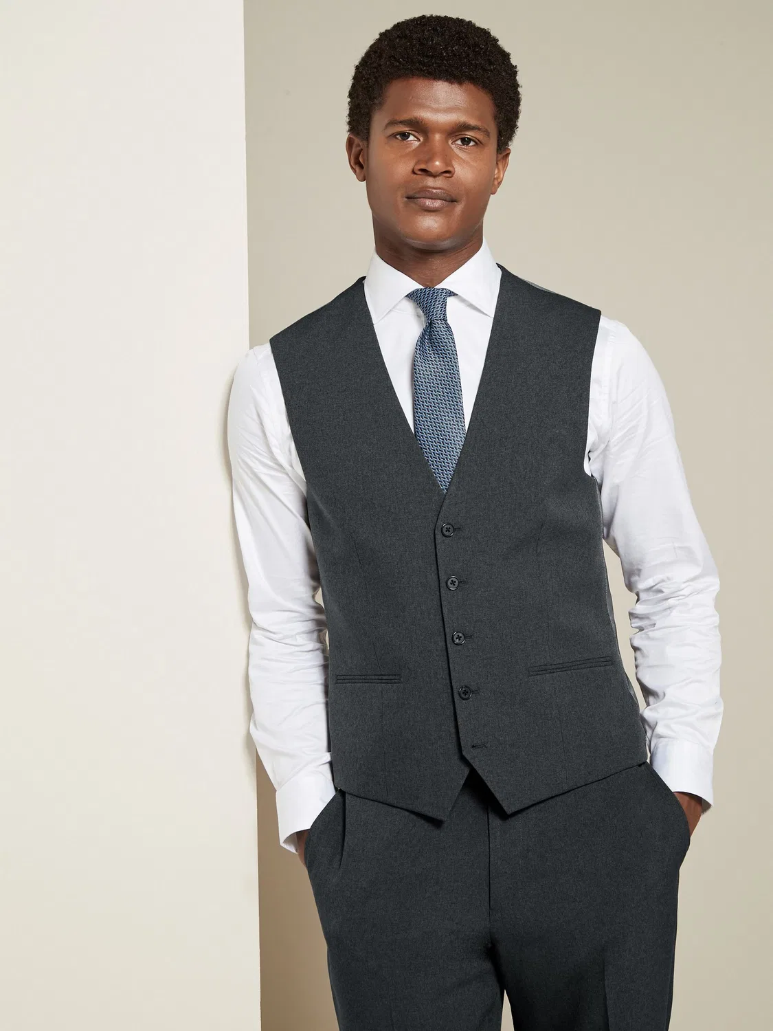 Жилет костюмный Regular Fit Essential Suit Next, угольно-серый