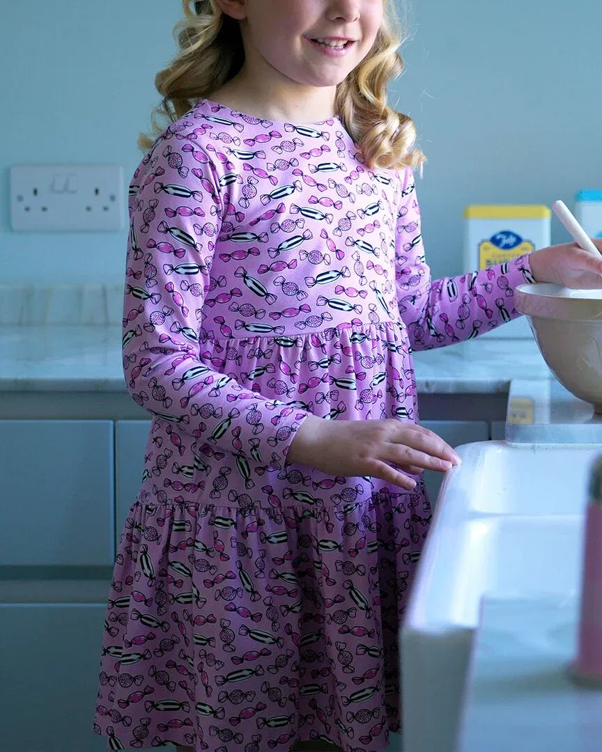 Детское платье для девочек с оборками Rachel Riley Candy Tiered Jersey Dress, розовый — фото 2