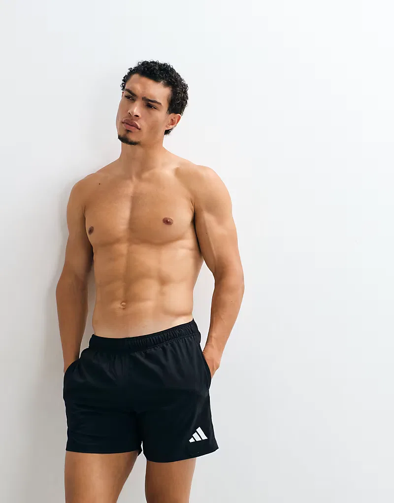 Плавки Adidas Training Essentials с тремя полосками, черный