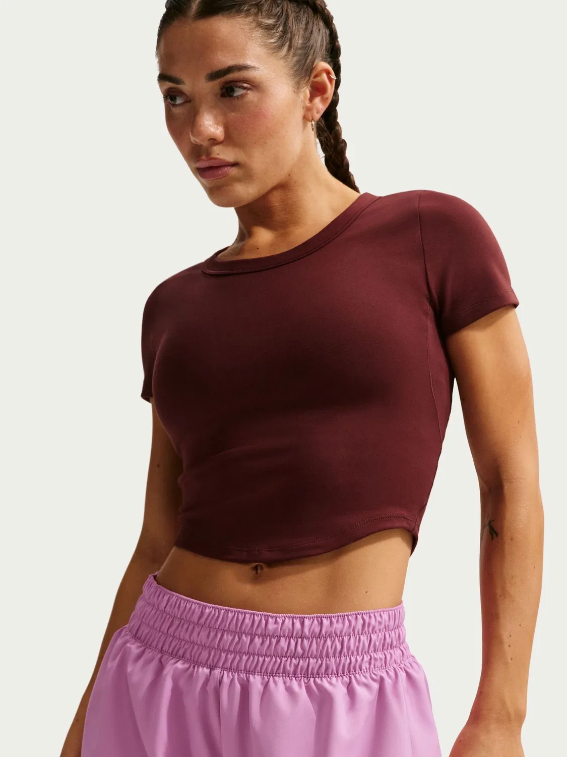 Шорты Nike Magenta Pink One Dri-FIT со средней посадкой, 3 дюйма, на подкладке — фото 3