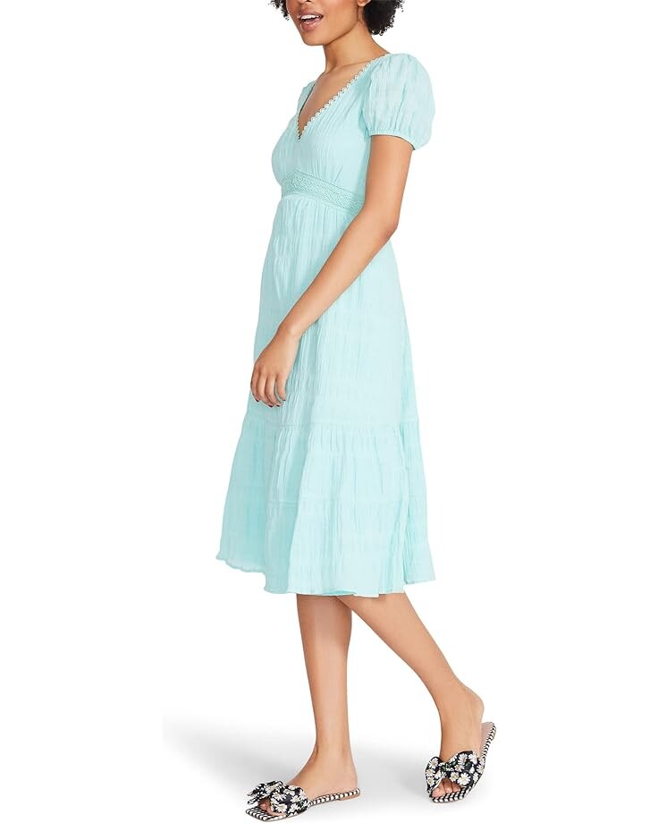 

Платье Betsey Johnson Textured Cotton Puff Sleeve Tiered Midi, цвет Pastel Turquoise