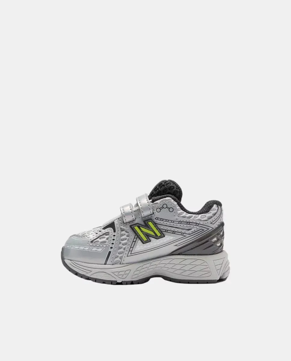 Детская повседневная кроссовка 1906 с застежкой-липучкой Hook & Loop от New Balance, серебристо-серый — фото 2