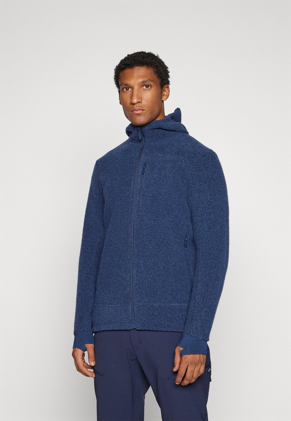 

Флисовая куртка FEMUND WARMWOOL3 HOOD Norrøna, темно-синий
