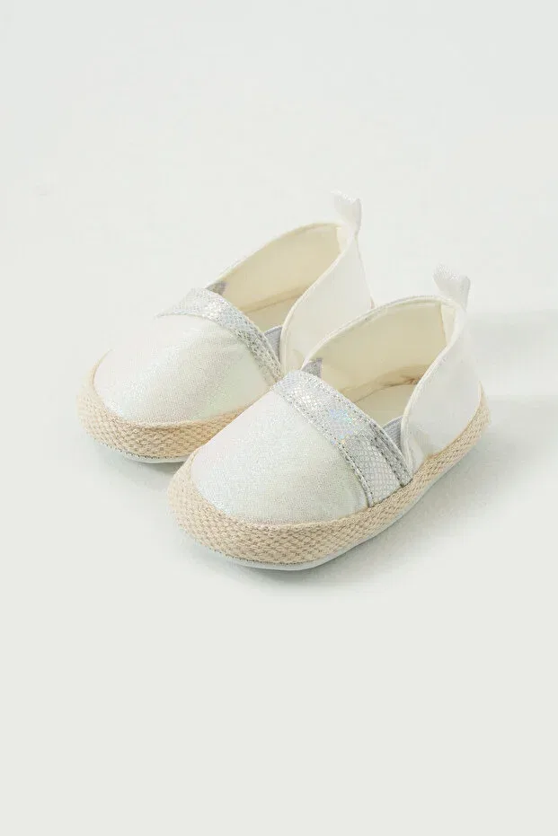 Детские балетки для девочек без каблука First step anti-slip sole comfortable elastic fringe detailed pre-walking girls ballerina baby booties Yummy Kids, White