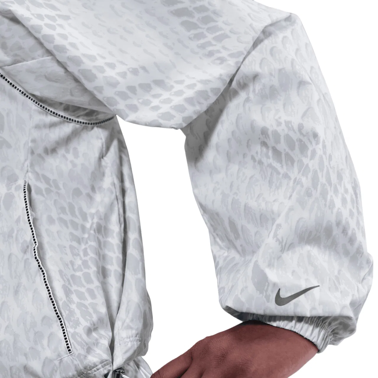 Женская куртка Light Weight Woven Nike, цвет Reflective Silver/White — фото 4