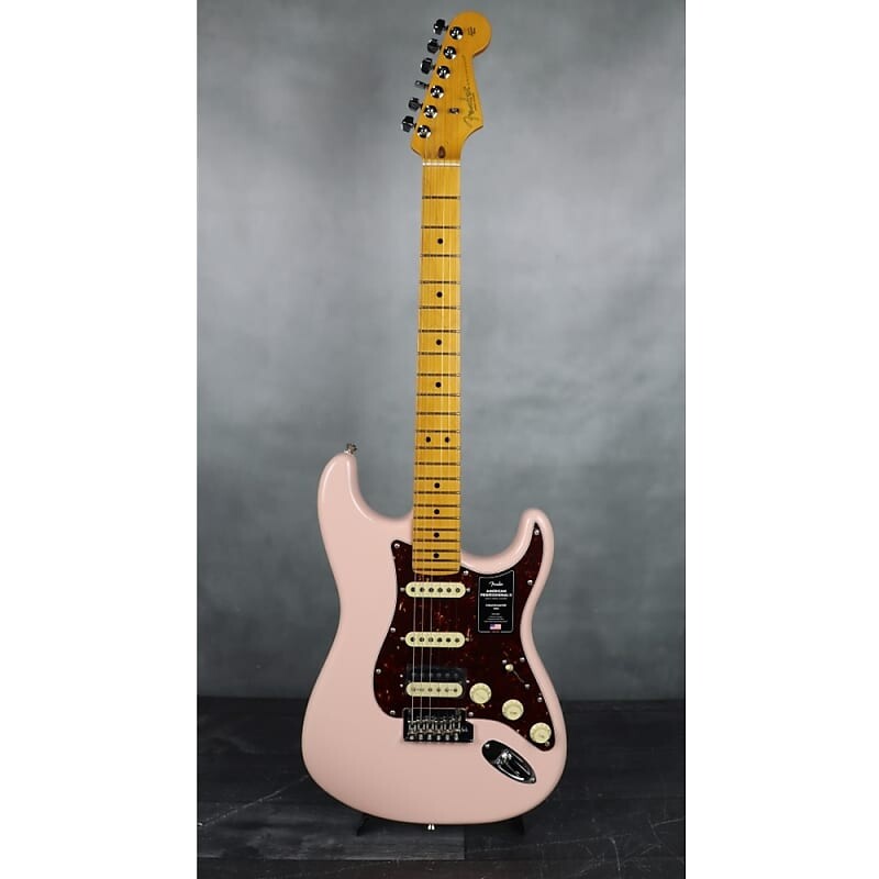 

Fender American Professional II Stratocaster HSS Maple FB Guitar Shell Розовая электрогитара 0113912756