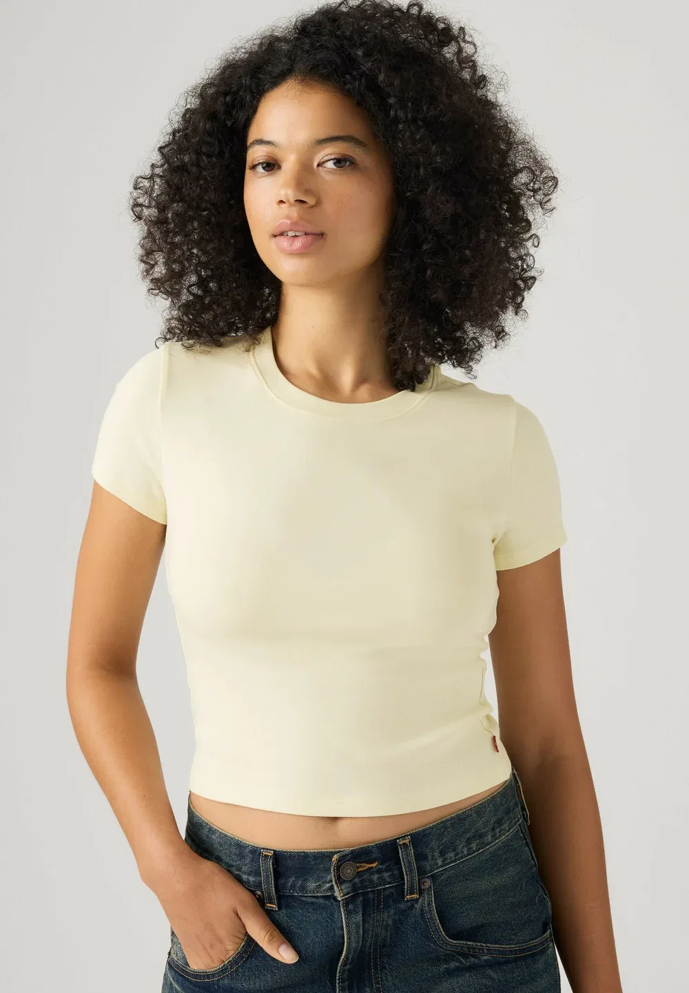 Детская футболка Essential, антрацитовый цвет, ночной принт Levi'S, Anthracite Night Neutrals — фото 3