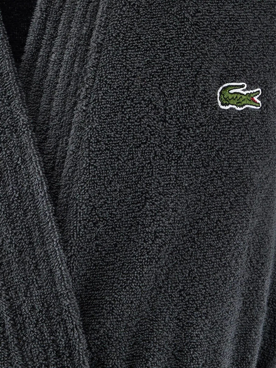 Длинный банный халат LACOSTE 'LLECROCO' черного цвета — фото 4