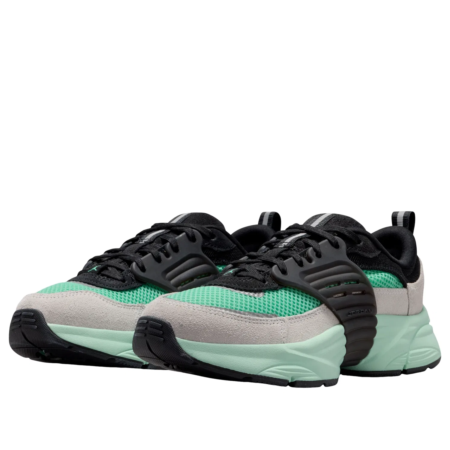 Детские кроссовки с текстильным верхом Trunner O/S 'Black Neutral Grey Mint Foam' Jordan, Black/Neutral Grey/Mint Foam/Green Glow — фото 4