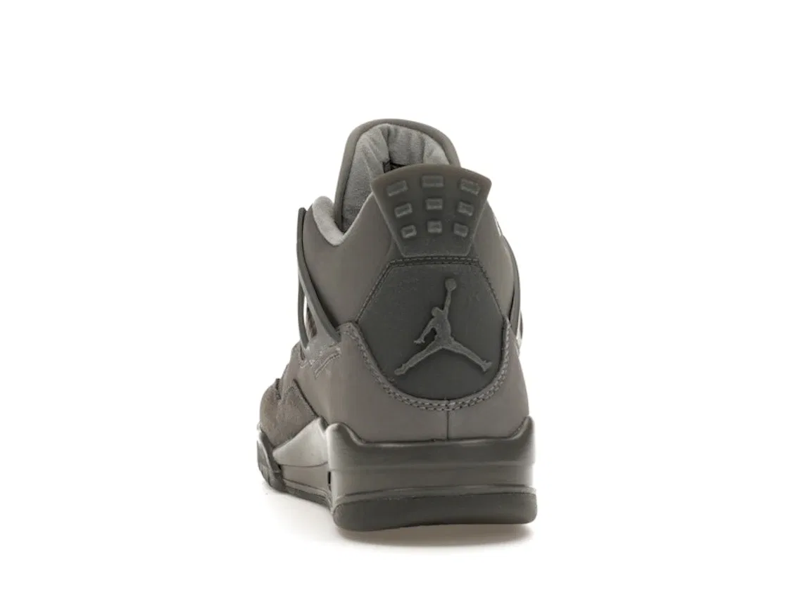 Детские кроссовки Lifestyle с монограммой Jordan 4 Retro SE, Smoke Grey/Iron Grey/Cement Grey — фото 4