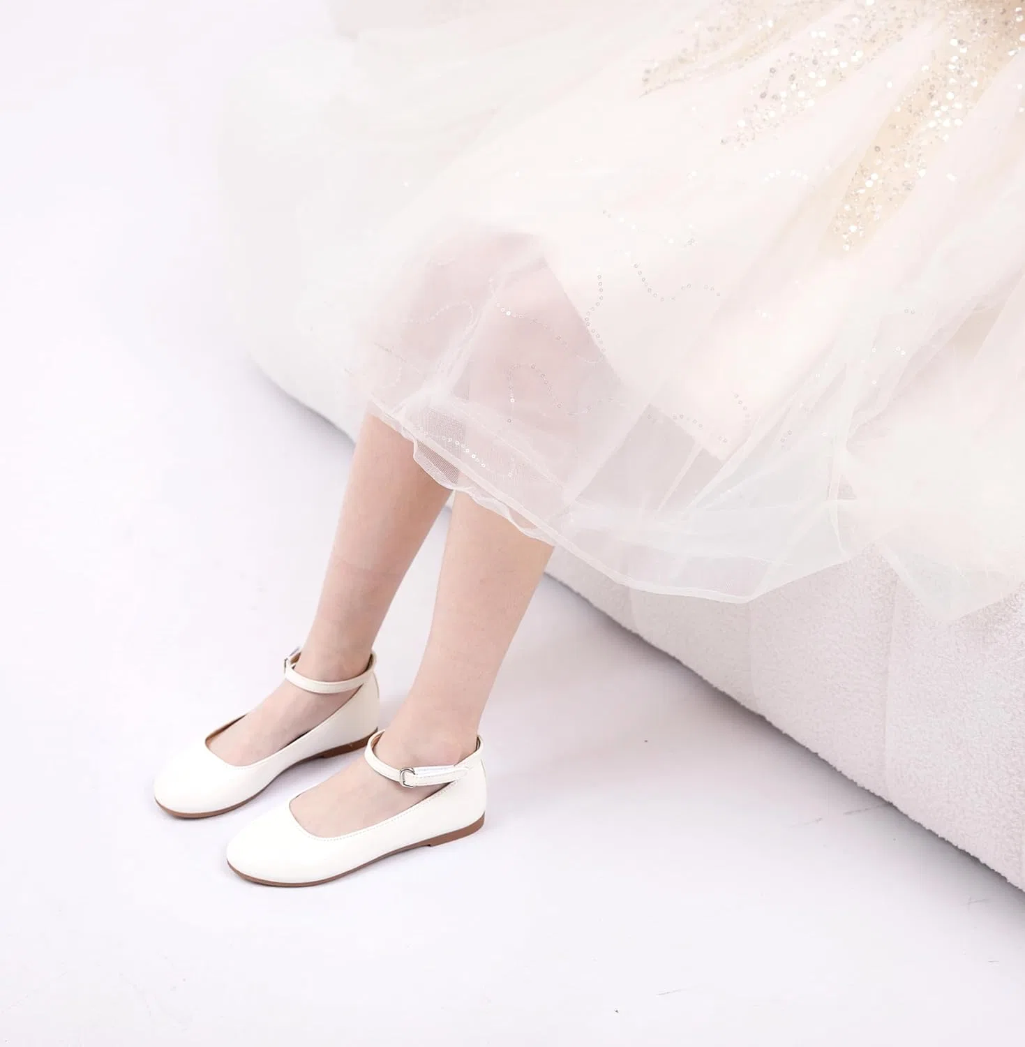 Детские балетки для девочек с ремешком на щиколотке Mary Jane Flats GOJERP, White — фото 2