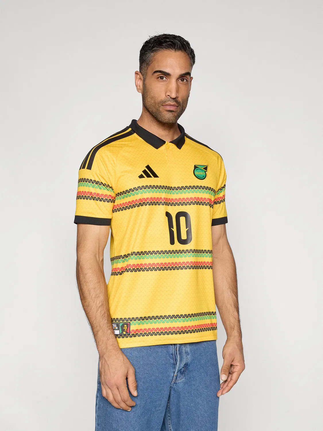 Футболка Adidas Performance JFF H желтого цвета — фото 2