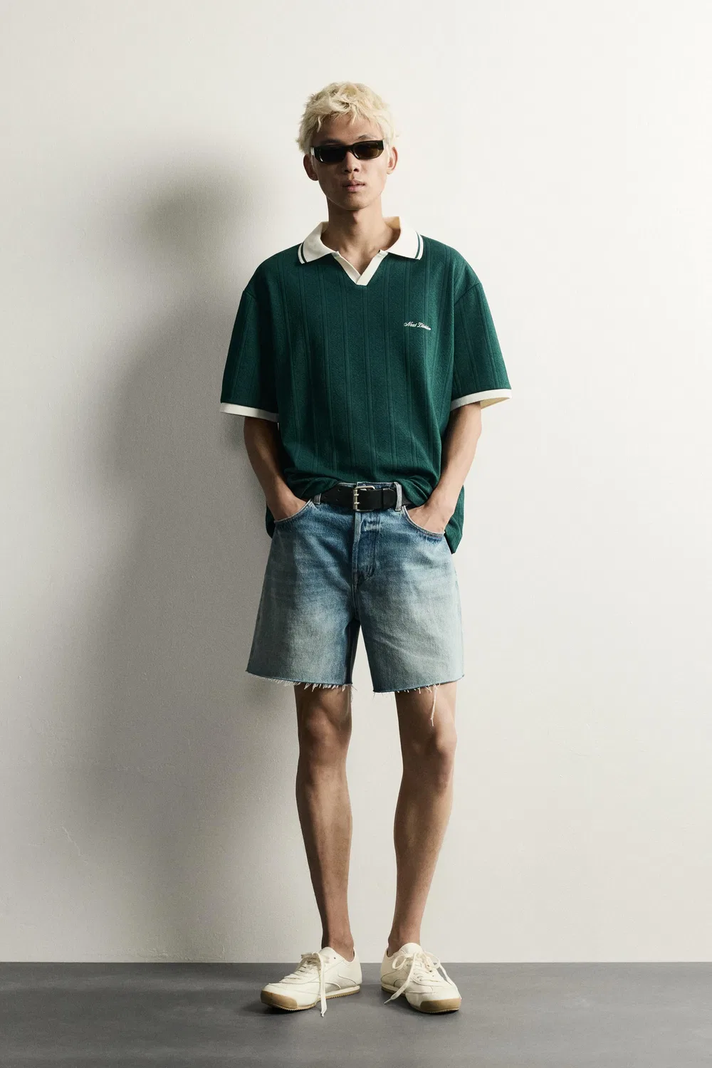 Поло свободного кроя с вышитым текстом. ZARA, Bottle green