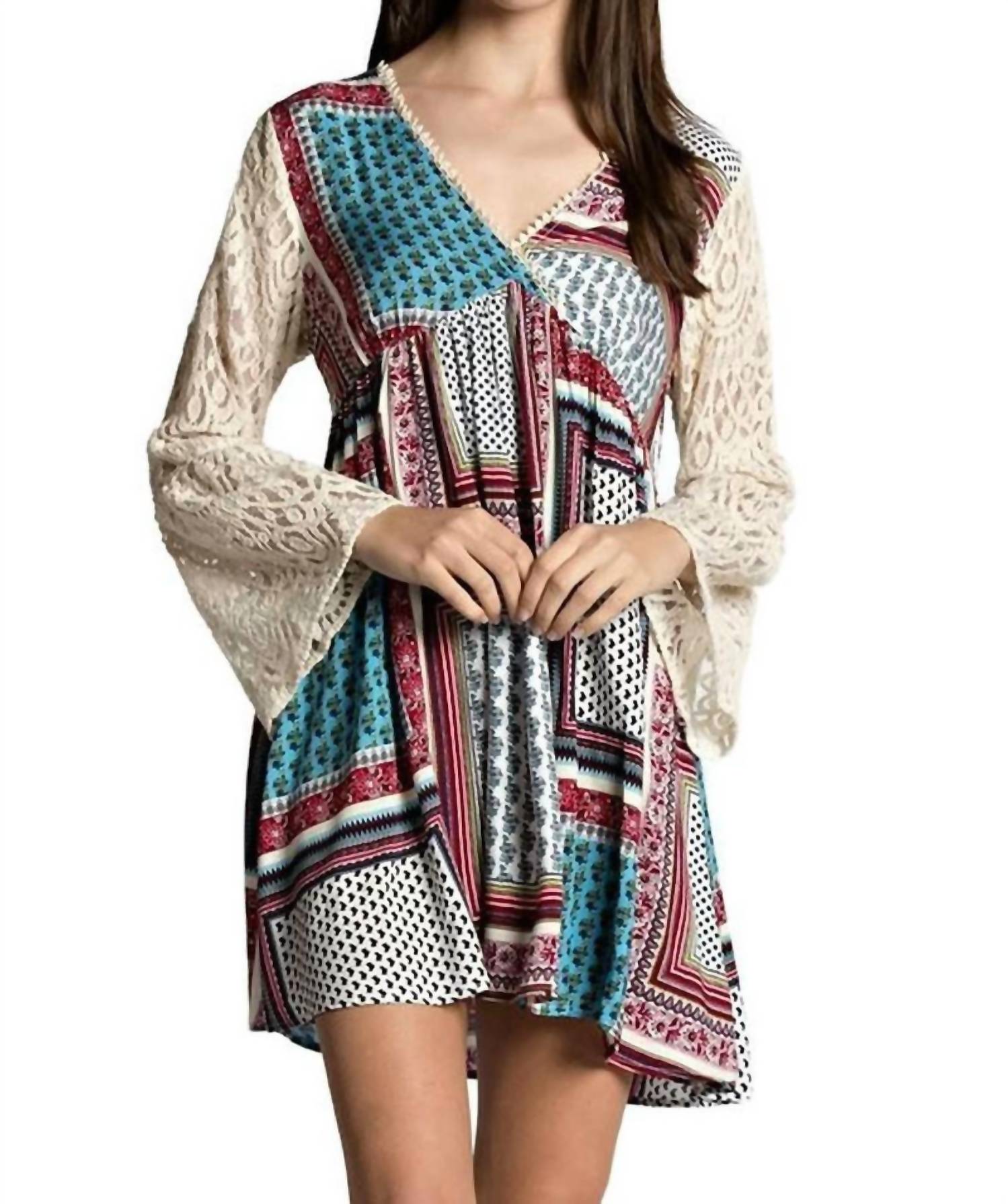 

Платье Hanky с кружевной отделкой и принтом в красных тонах KORI