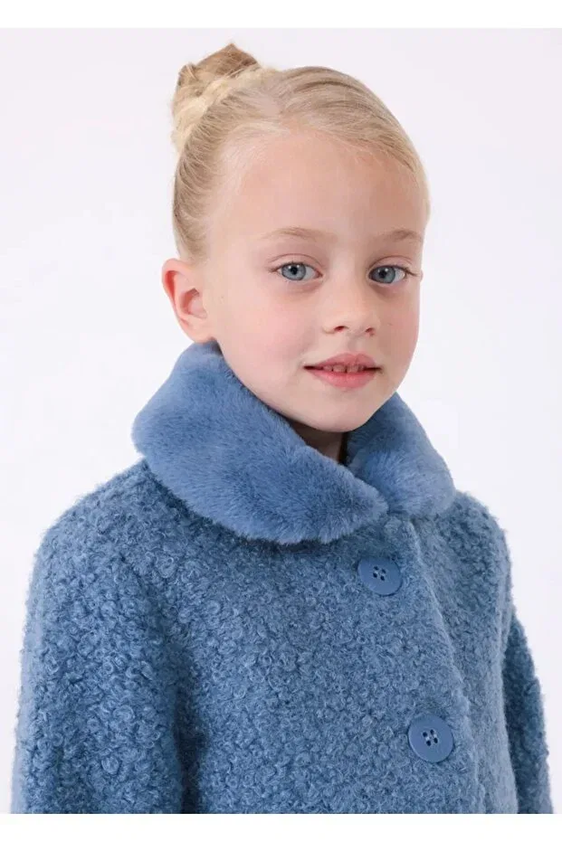 Детское пальто для девочек с меховым воротником Mayoral, Blue — фото 2