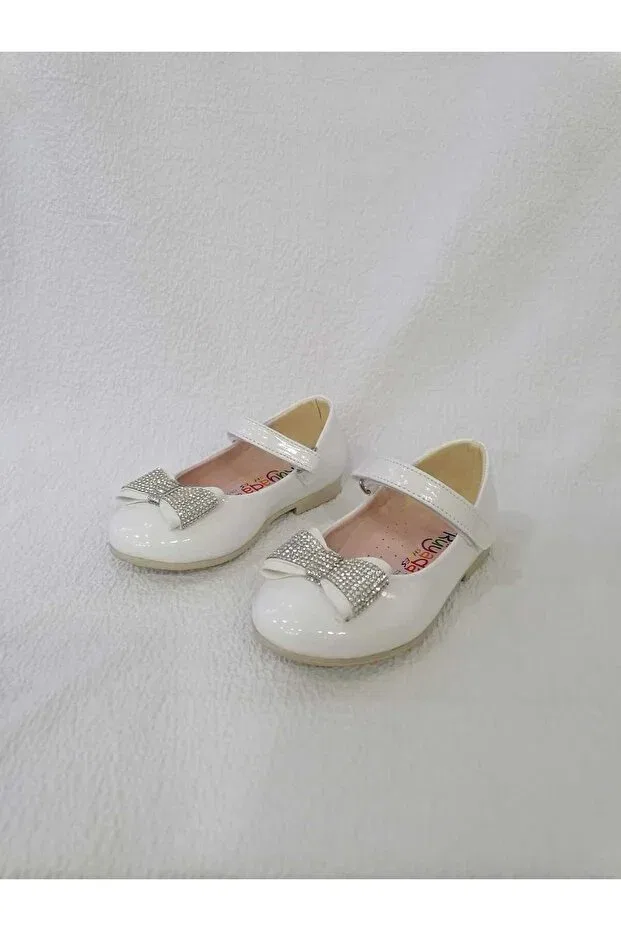 Детские балетки для девочек с камнями Özgür Kids, White Patent Leather