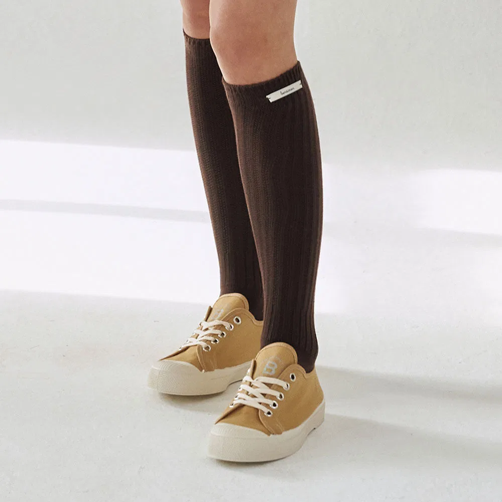 Мужские низкие кеды Limited B79 Romy медового цвета от Bensimon — фото 4