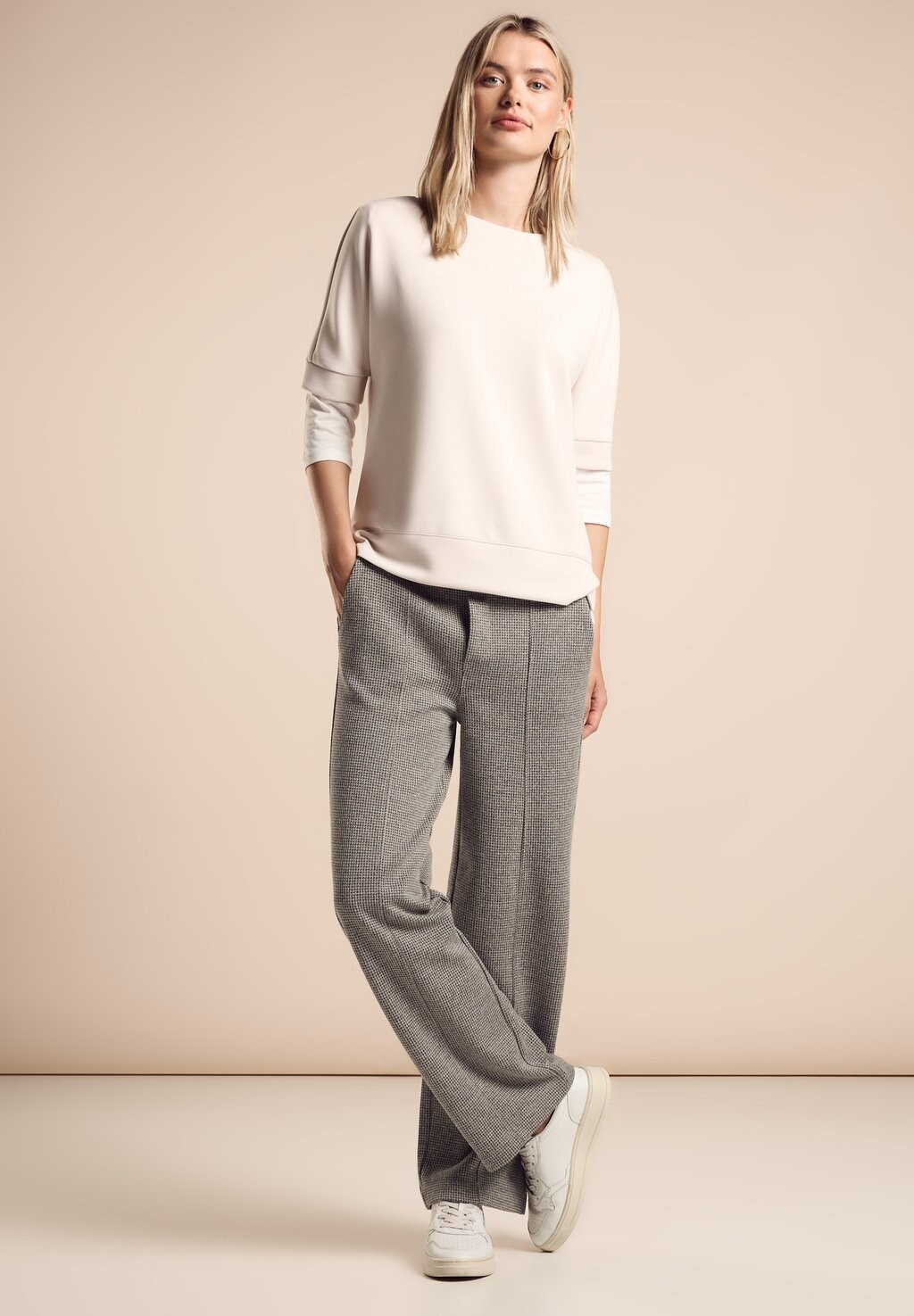 

Брюки IM CASUAL FIT Street One, черный
