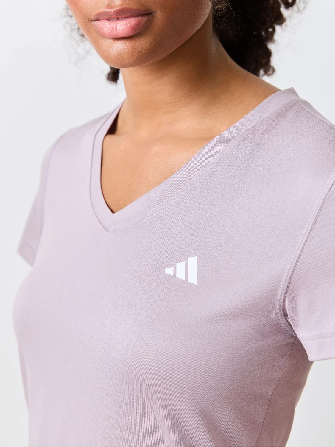 Футболка V-образным вырезом Workout Essentials adidas, фиолетовый — фото 4