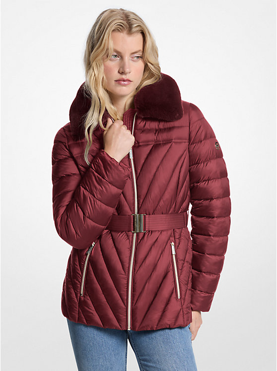 

Упаковываемый нейлоновый пуховик с отделкой из искусственного меха Michael Kors, бордовый