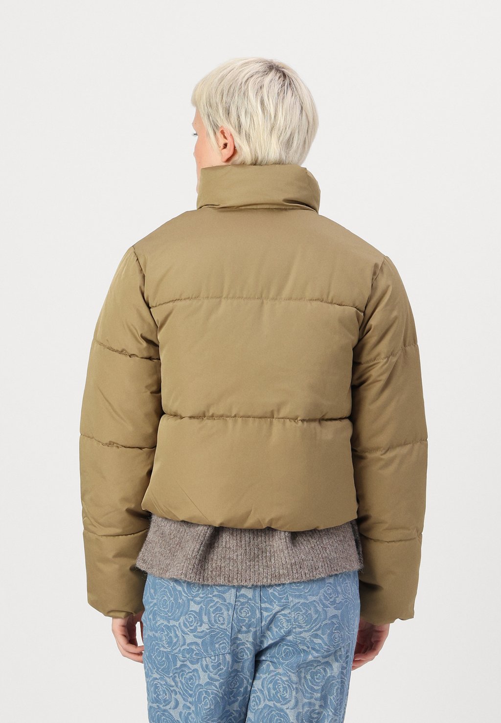 

Зимняя куртка JXSOLVEJ PUFFER JACKET JJXX, бежевый