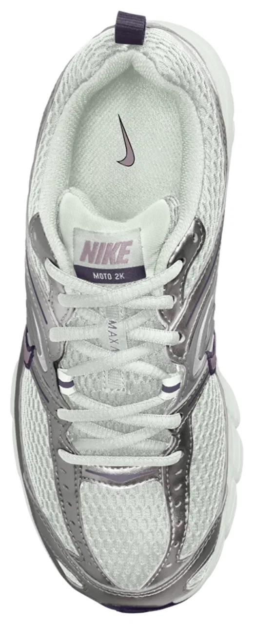 Кроссовки для девочек Air Max Moto 2K Nike, цвет Summit White/Metallic Silver/Purple Dynasty — фото 3