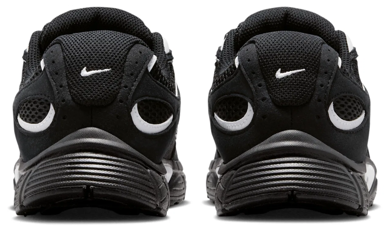 Детские кроссовки для мальчиков с замшевым верхом V5 RNR Suede Nike, Black/White/Black — фото 3