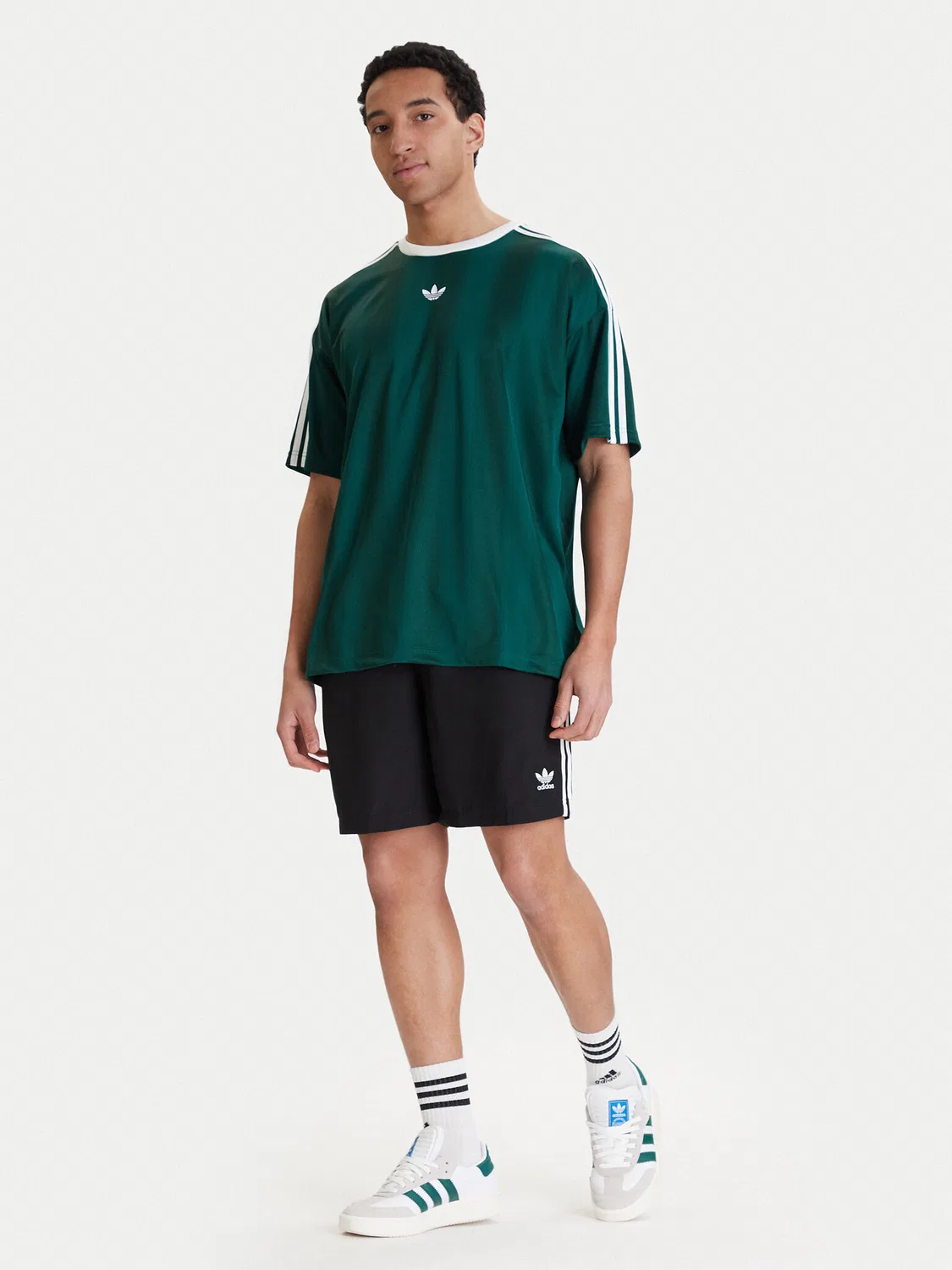 Мужская футболка свободного кроя adicolor Jacquard Adidas, зеленый — фото 2