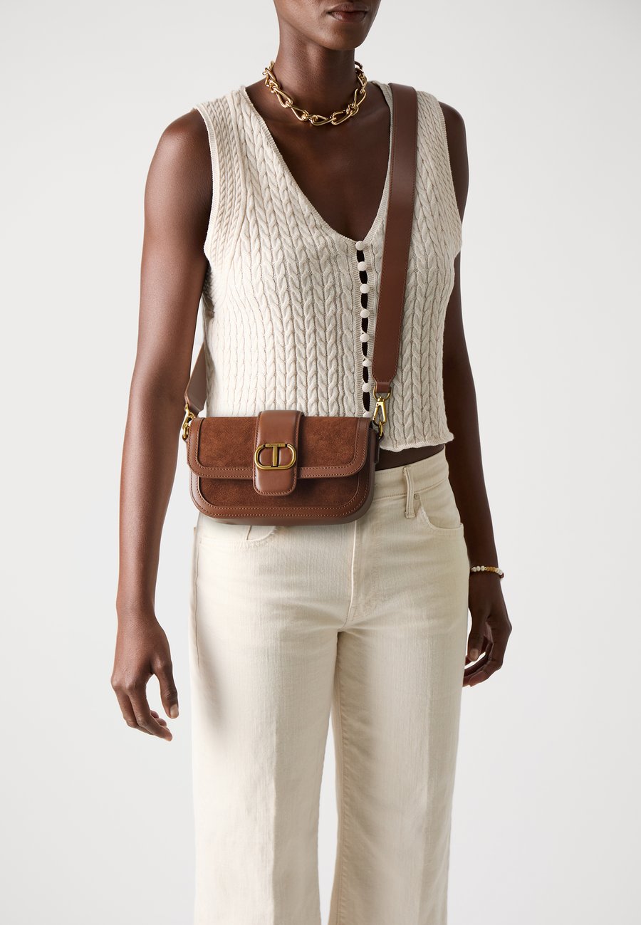 

Сумка TWINSET BAG, Chocolate Malt/Brown