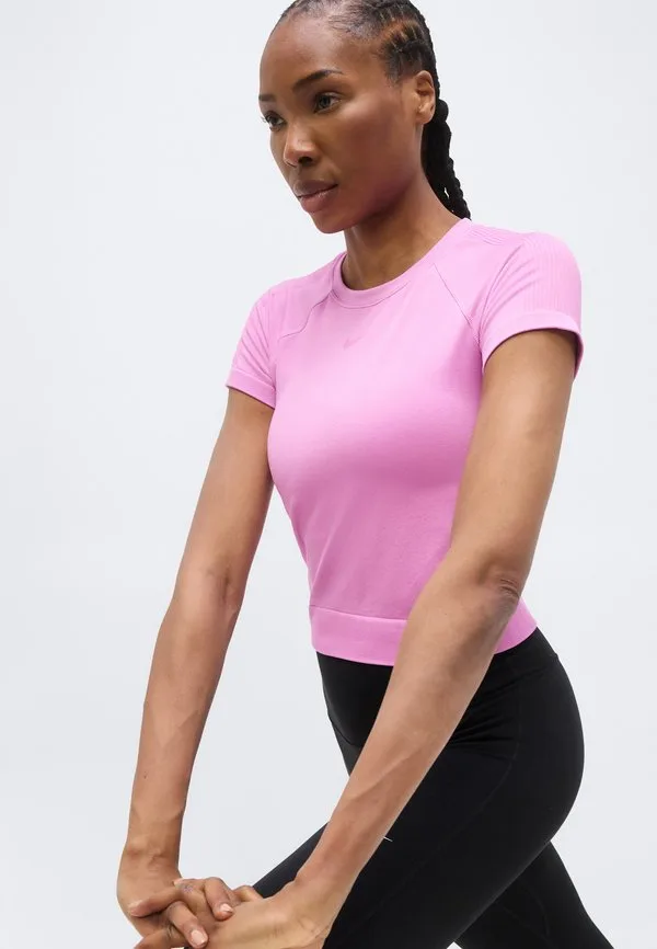 Спортивная футболка Nike Performance, Light Magenta — фото 4