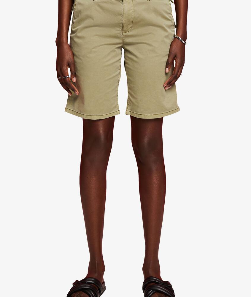 

Шорты с плетеным поясом из рафии ESPRIT, оливковый
