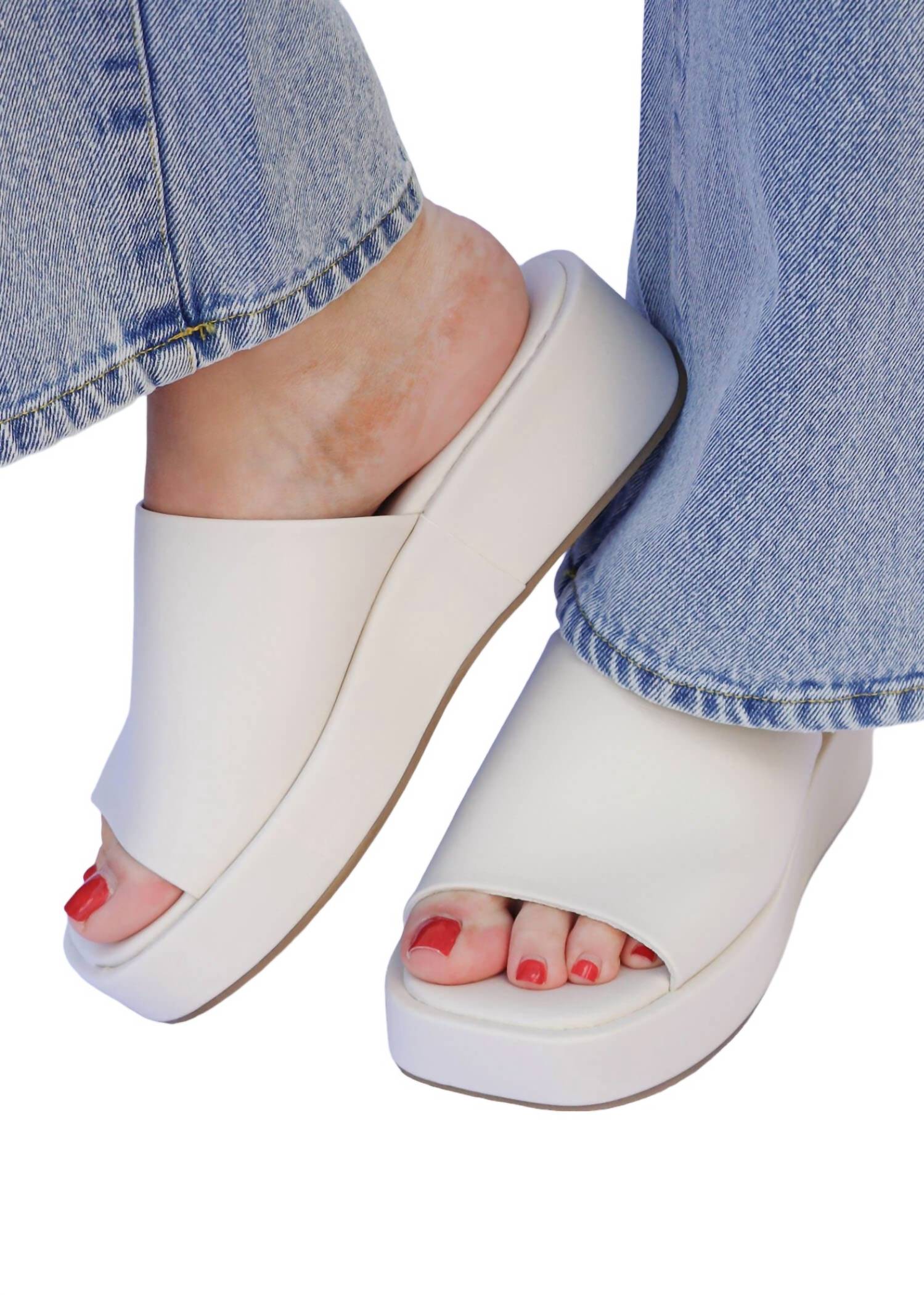 Женские туфли Lourdes Wedges In Bone SHU SHOP — фото 2
